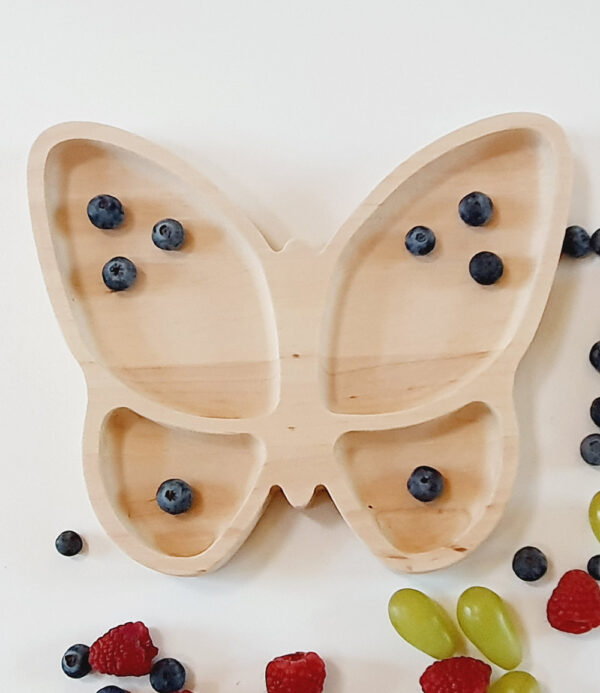 Motýl dřevěný talíř pro děti