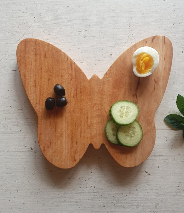 Motýl snídaňové prkénko dřevěné kuchyňské potřeby