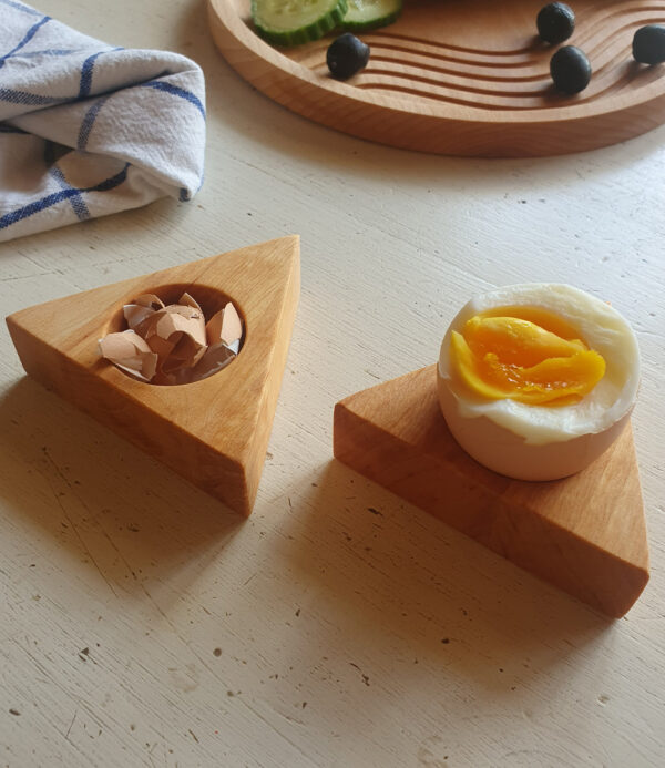 Pyramida stojánek na vajíčka 2ks kuchyňské potřeby